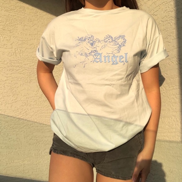 SOLD Princess Polly angle face tee - Picture 2 of 2